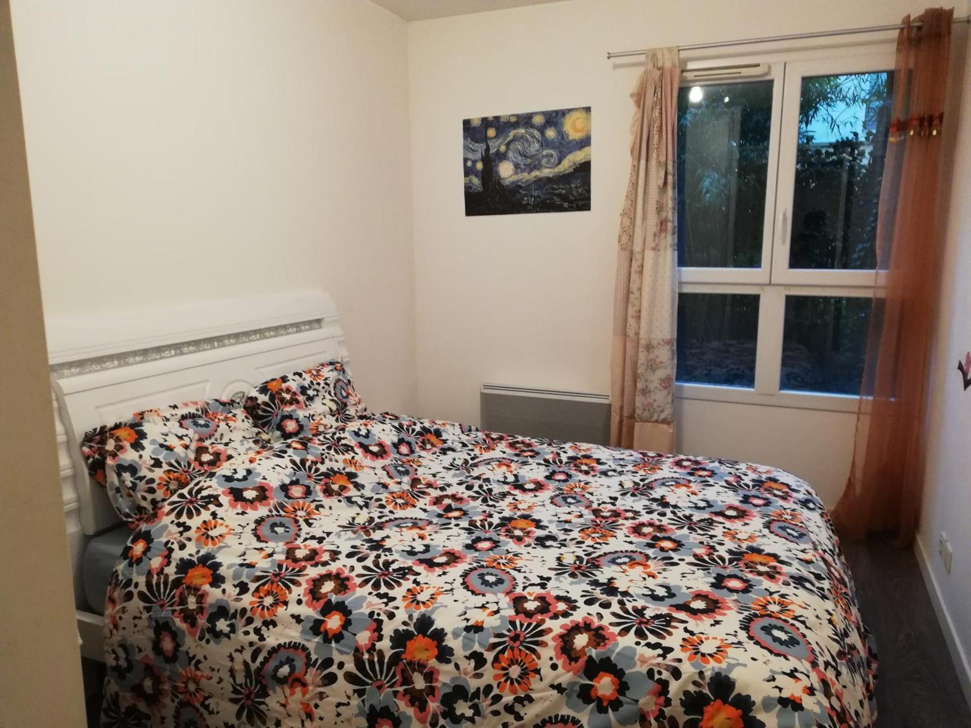 Appartment With Garden - 샤빌 외부 사진